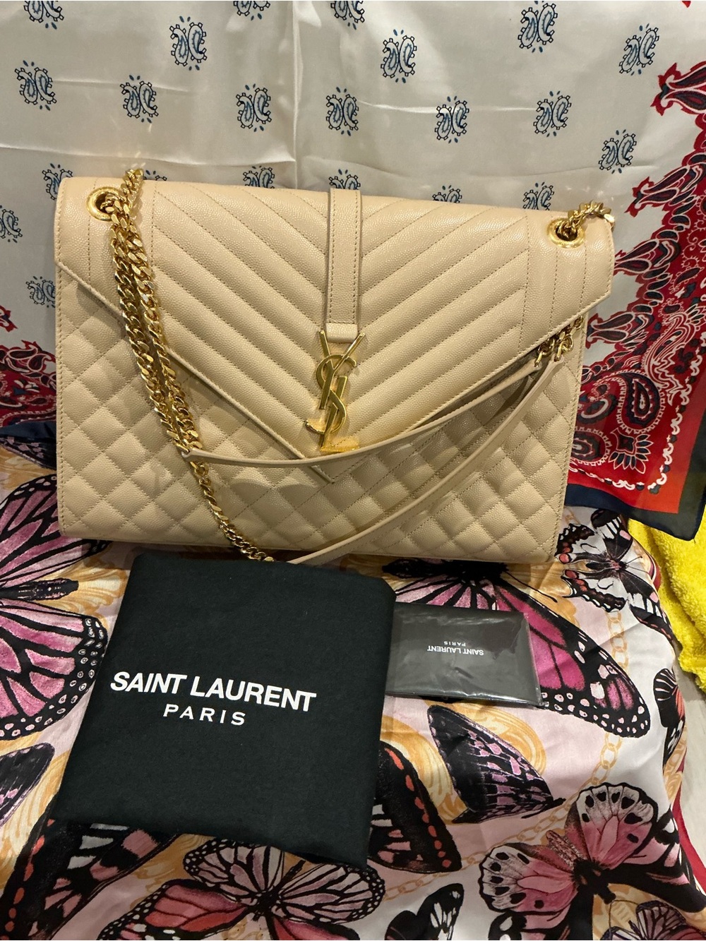 Yves Saint Laurent Cream Quilted Chevron Shoulder Bag with Gold Chain